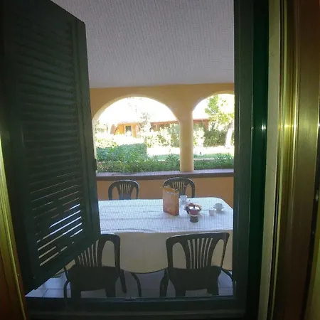 Appartamento Al Mare Con Piscina Rodi Garganico Exterior photo