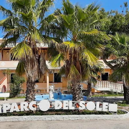 Appartamento Al Mare Con Piscina Rodi Garganico Exterior photo