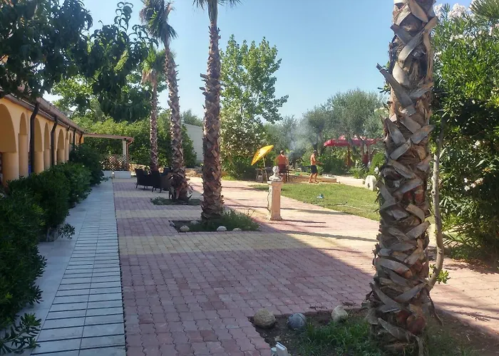 Appartamento Al Mare Con Piscina