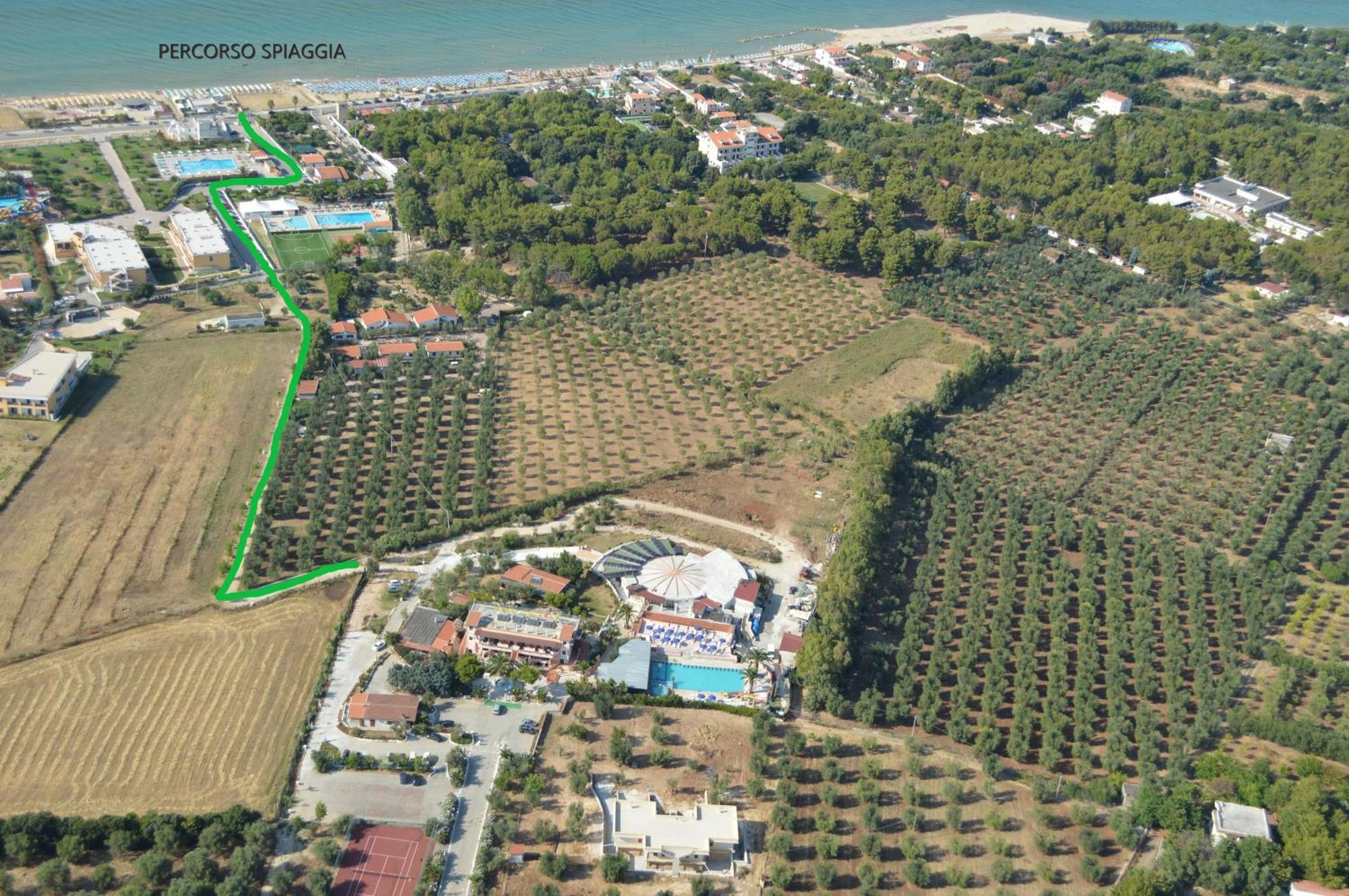 Al Mare Con Piscina Holiday home Rodi Garganico